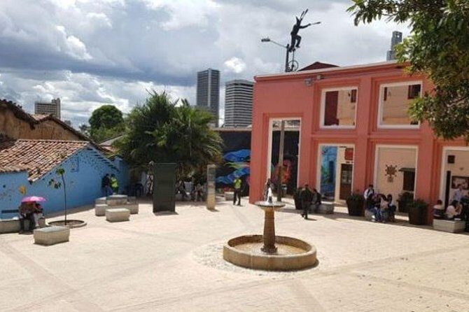 6-hour private city tour of Bogotá - Museums that may swap: Gold Museum on Mondays, Botero and Casa de la Moneda on Tuesdays