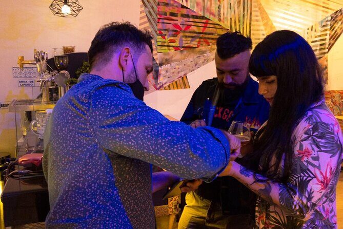 Artisanal Draft Beer Bogota - How the tastings work: planned stops, local bars, and variety