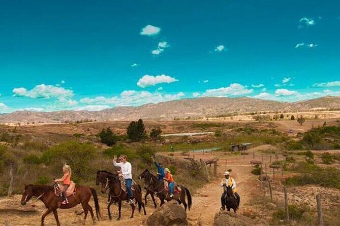 Aventura en Villa de Leyva: Experiencia privada de 2 días - Key highlights you should plan around
