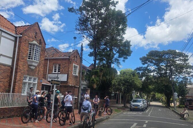 Bogotá Bike Tour - Carrera Séptima, parks, and the feel of Bogotá by neighborhood