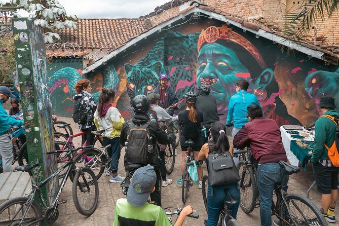 Bogotá Bike Tour with street art - Centro Mayor: coffee factory break plus Bogotá’s largest murals