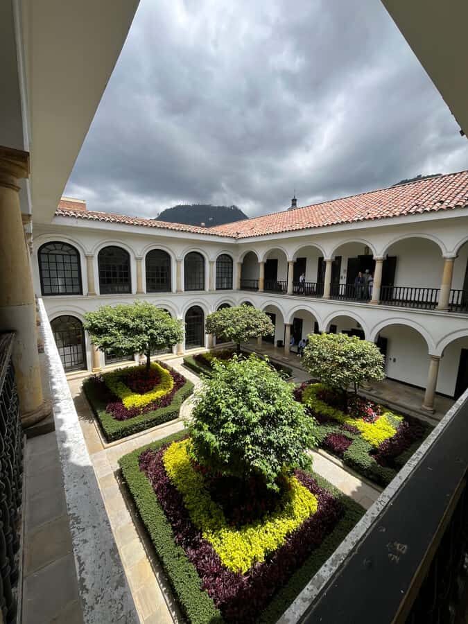 Bogotá: City Tour, Monserrate, Gold Museum, Plaza de Bolivar - Monserrate Hill: The City’s Big View and the Timing That Makes It Hit