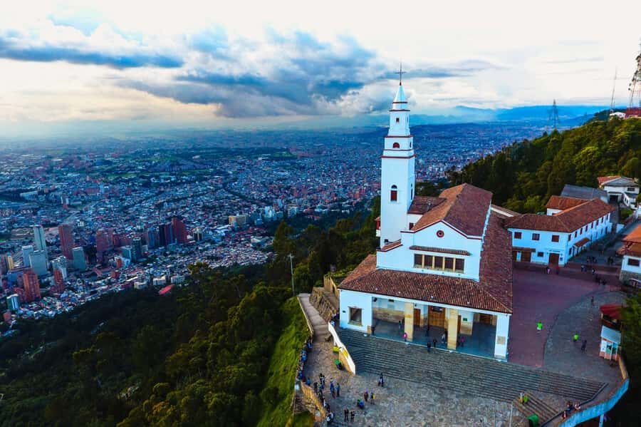 Bogotá City Tour with Monserrate, Gold and Botero Museums - Key highlights you’ll feel the moment you start