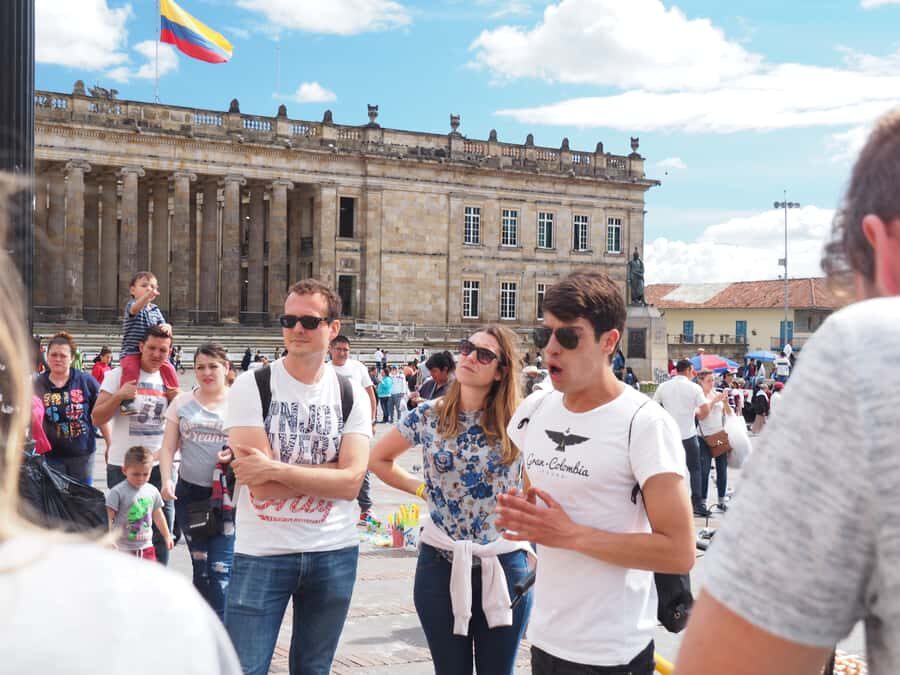 Bogotá City Tour with Monserrate, Gold and Botero Museums - Museo del Oro: beyond artifacts, into meaning