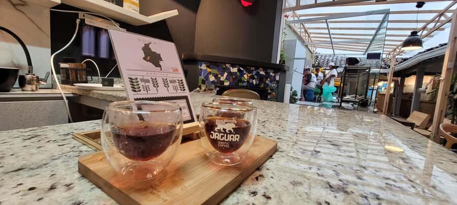 Bogota: Coffee Tasting, Roasting, Filtration & Espresso Tour - Coffee tasting and cupping: comparing varieties and processes