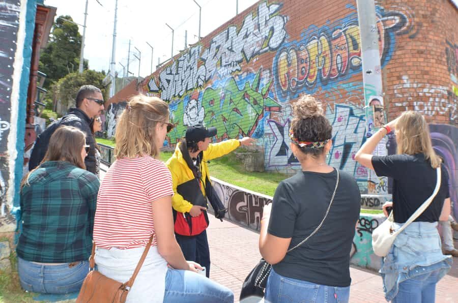 Bogotá: La Candelaria Graffiti & Urban Art Guided Tour - Why La Candelaria graffiti feels like a city lesson
