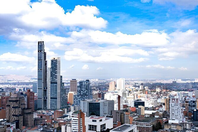 Bogotá Old Town with Gold Museum and Botero Museum - The Old Town Cultural Stop: Cafés, Street Art, and Storytellers