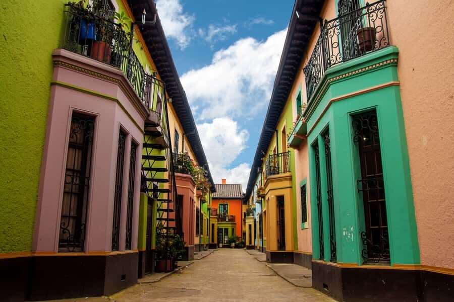 Bogota: Private custom tour with a local guide - Who this Bogota tour suits best