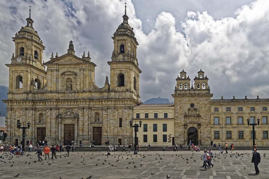 Bogotá: Private Guided Tour with Monserrate & La Candelaria - Should You Book It?