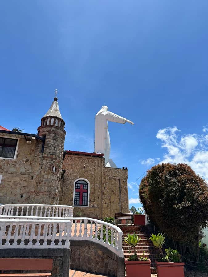 Bogota: Private Tour to Monserrate and Guadalupe - What to bring: the small things that make the day better