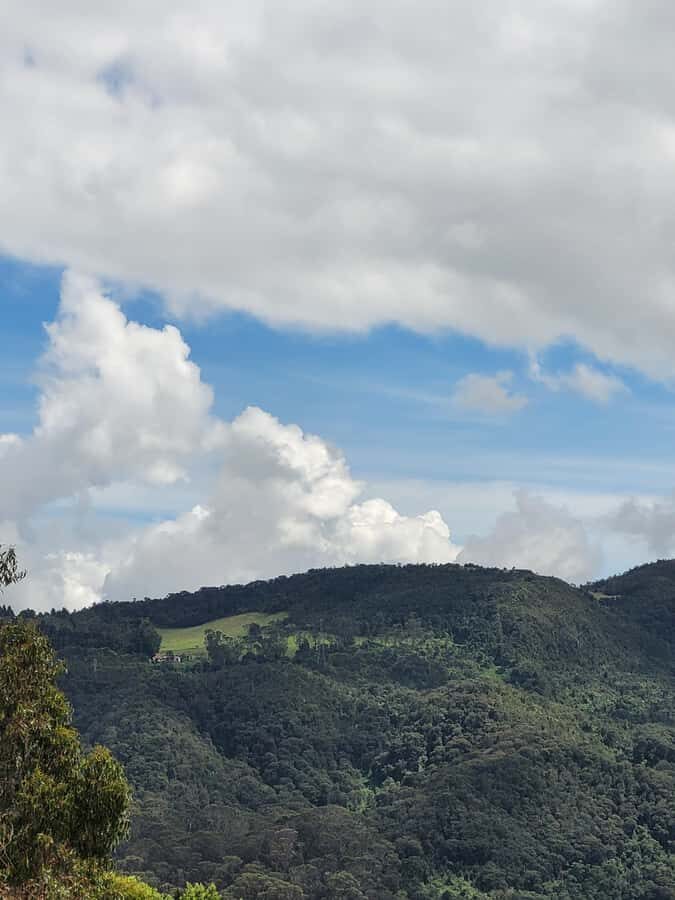 Bogota: Private Tour to Monserrate and Guadalupe - What’s included vs. what you should plan for