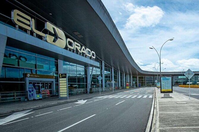 Bogota Private VIP Airport Transportation (BOG) - Driver communication: Spanish first, with translator support