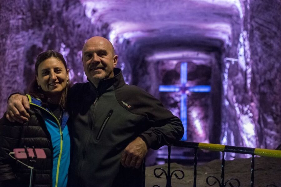 Bogotá: Salt Cathedral Private Tour with Entry Ticket Basic - Should You Book the Bogotá to Zipaquirá Salt Cathedral Tour?