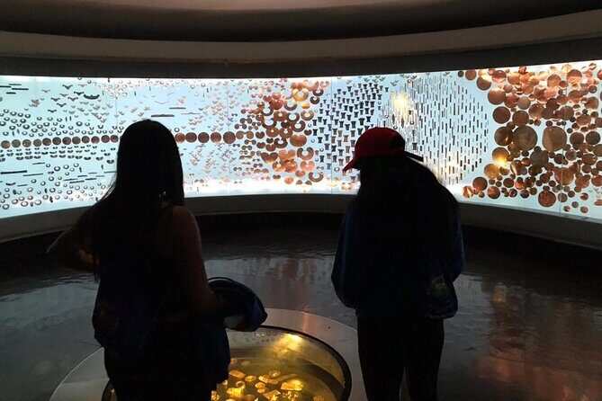 Bogotá Tour: Monserrate, Food, City Walk & Botero Museum - Museo Botero and Banco de la República: art, coins, and why this pairing matters
