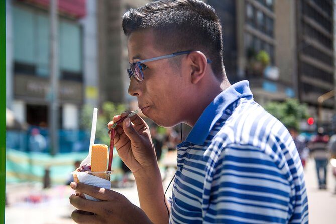 Bogota´s Gastronomic Wonders - Experience the best traditional food - La Macarena Stroll: From Bohemian Old Bogotá to Today’s Food and Art