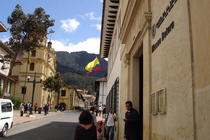 Botero Museum Guided Visit - What you’ll see: Botero’s works plus major art names