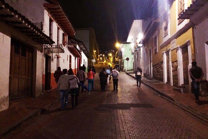 Candelaria Ghost Tour - Getting there: starting on Carrera 7 and finishing at Gabriel García Márquez Park