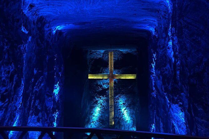 Cathedral of Sal Tour : an hour from Bogota - Catedral de Sal highlights: Via Crucis, the Dome, and the 16-meter cross