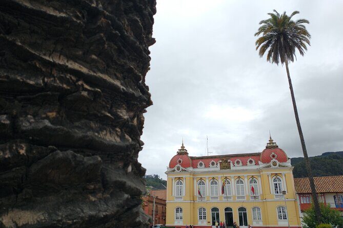 Cathedral of Sal Zipaquirá: Shared Tour from Bogota - Getting Picked Up in Bogotá (and Why That Matters)