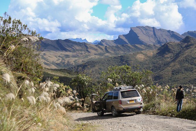 Chingaza Wildlife Páramo Adventure - Stop 1: Parque Nacional Natural Chingaza hike and wildlife viewing