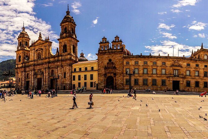 City Tour: Bogotá Essentials - Chorro de Quevedo Square: Old Streets, Local Life