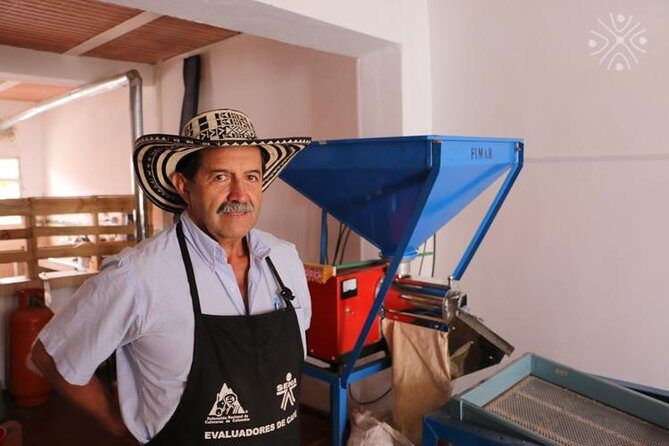 Coffee Paradise at El Paraiso - Experience from Bogota - Seed Sprouting to Cherry Picking: Learning Coffee by the Plant’s Timeline