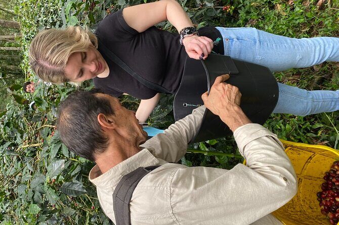 Coffee Tour from Coffee Growers to Your Cup - Pulping and washing: seeing how fruit becomes coffee beans