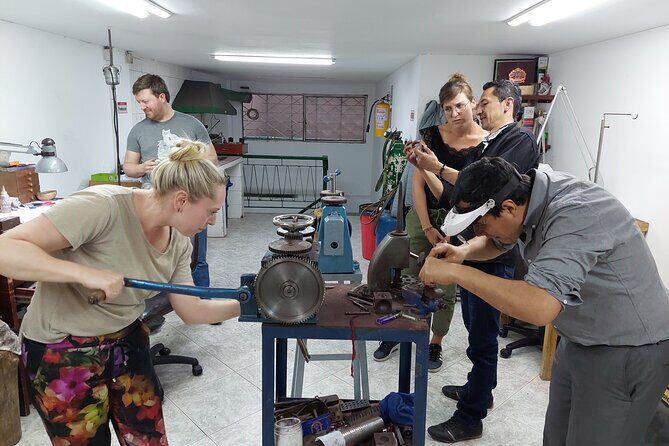 Create Your Own Colombian Emerald Ring - Small group energy: why maximum 4 travelers matters