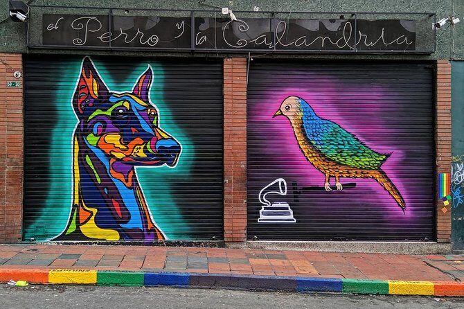 Cruise Bogota gay district - El Perro y la Calandria and the bar street logic in Chapinero