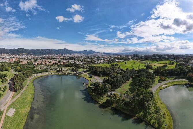 Cycling tour in Simon Bolivar Park and Virgilio Barco Library - What’s included (and how to plan around what’s not)