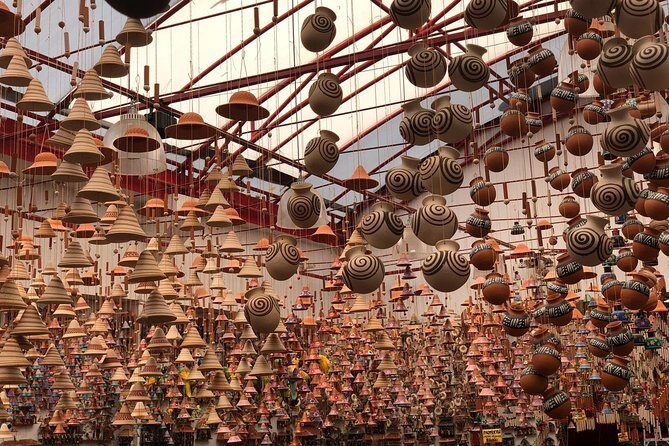 Day trip to Villa de Leyva and "the ceramics town" Ráquira - Villa de Leyva Main Square: How to Experience a Colonial Center Without Getting Lost