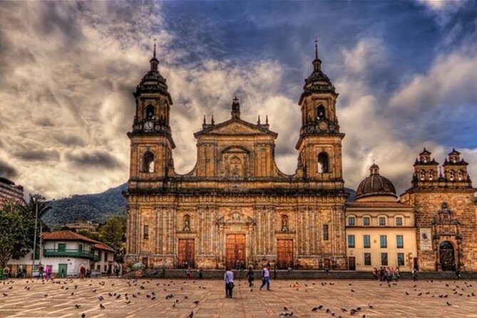 Descubre la Magia: Catedral de Sal & Bogotá en 1 Día - A one-day mix that actually makes sense