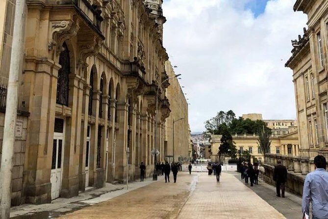 Discover the Magical Historical Center of Bogotá Museums, Monserrate, Gastronomy - Plaza de Bolívar: the center of power and independence
