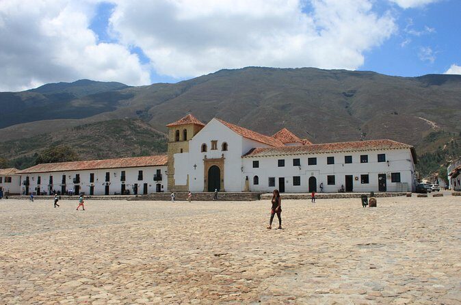 Discover Villa de Leyva, a colonial and historic town and enjoy the vineyard. - Choosing the Vineyard at Viñedo Ain Karim: Wine, Views, and a Guided Process