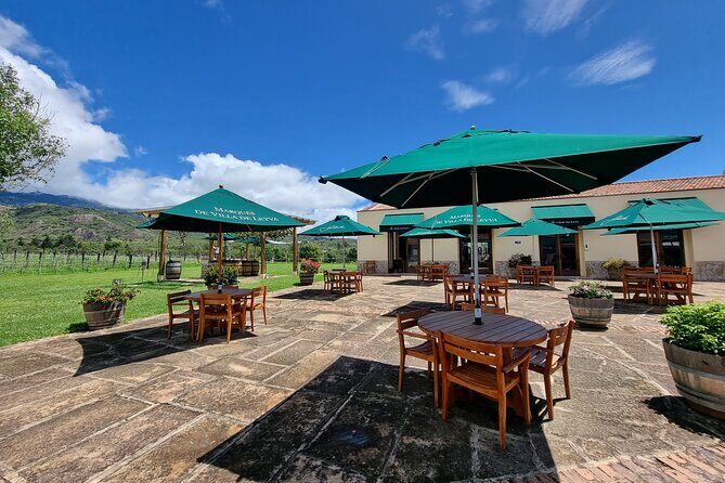 Discover Villa de Leyva, a colonial and historic town and enjoy the vineyard. - Beyond the Center: Pozos Azules, Ostrich Farm, and Local Museums