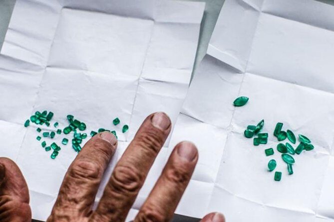 Exclusive Emerald Tour in Bogota - How You’ll Learn to Spot Authentic Emeralds (Without Getting Tricked)