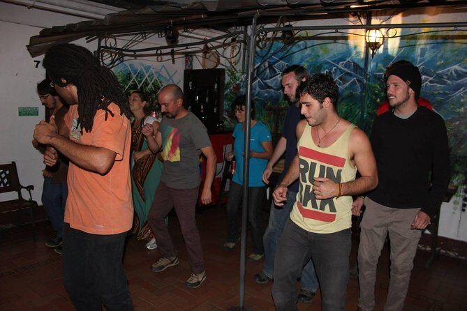 Experience the joy of Salsa. Have fun while learning - The Lesson Flow: Rhythm, Basics, and a Bit of Salsa Backstory