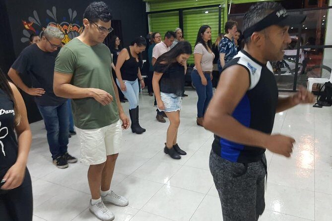 Face-to-face dance classes in Bogotá. La Candelaria - Key things to know before you book