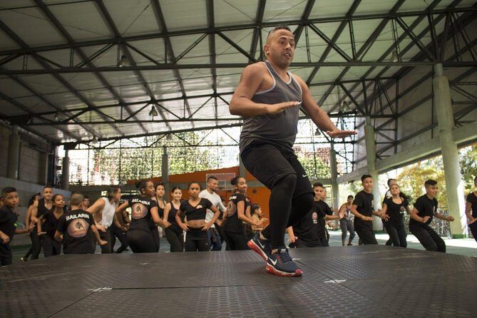 Face-to-face dance classes in Bogotá. La Candelaria - Getting to La Candelaria and meeting your instructor