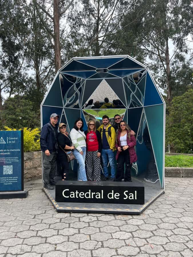 FROM BOGOTA: Salt Cathedral and Andrés Carne de Res (Chía) Tour - The central nave and the lighted cross (the moment people remember)