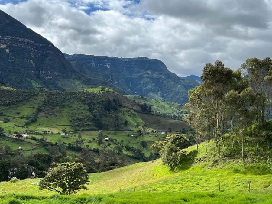 FROM BOGOTA: Tour to La Chorrera, Colombia's highest waterfall. - Transportation and guide style: private group, real attention