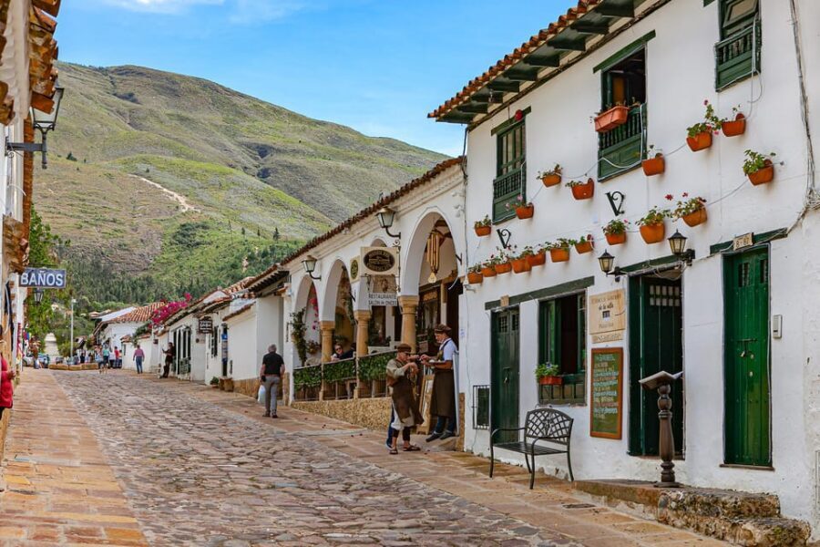 From Bogotá: Tour to Villa de Leyva, Ráquira, Casa Terracota, and Pozos Azules - Should you book this tour?