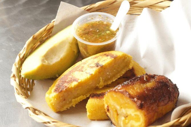Gastronomy of Colombia Private Tour (6 Hrs.) - Plaza de Mercado La Perseverancia: Tamal or Ajiaco in a Short, Sharp Bite