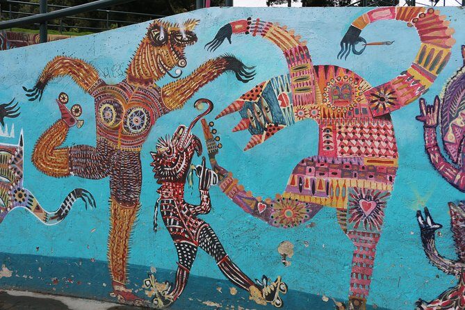 Graffiti Tour in La Candelaria Bogotá - What the guides add: names you might meet and why they matter