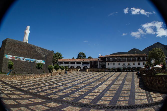 Guatavita Lagoon Half-Day Trip from Bogota - Hike level and altitude: plan for your legs, not just your camera