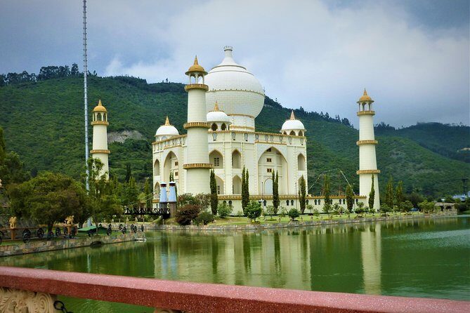 Jaime Duque Park and Salt Cathedral from Bogota - Parque Jaime Duque: History, Tech, Animals, and Replica Architecture