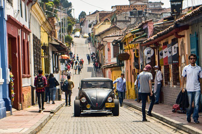 La Candelaria, Monserrate and Museums Bogotá Private City Tour - Museo del Oro: Colombian metalwork before the Spaniards