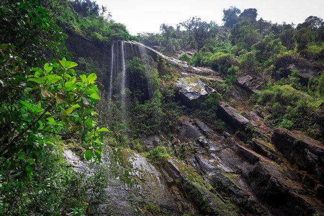 La Chorrera and Chiflon Waterfalls Private Hike Tour - Santuario Virgen de Guadalupe viewpoint stops: why they’re worth the time