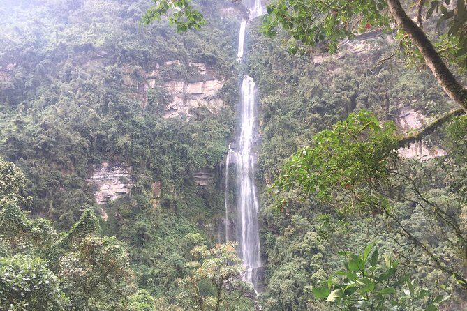 La Chorrera Waterfall - Unique countryside experience close to Bogotá - Getting Out of Bogotá: Green Roads, Fresh Air, and Real Countryside