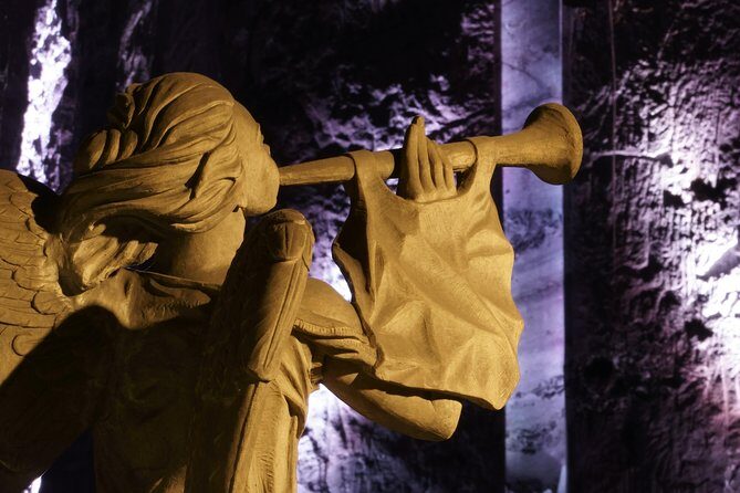 One Day Salt Cathedral of Zipaquirá, You can not miss this Wonder of Colombia - Inside the New Cathedral: three naves, a monumental cross, and big scale
